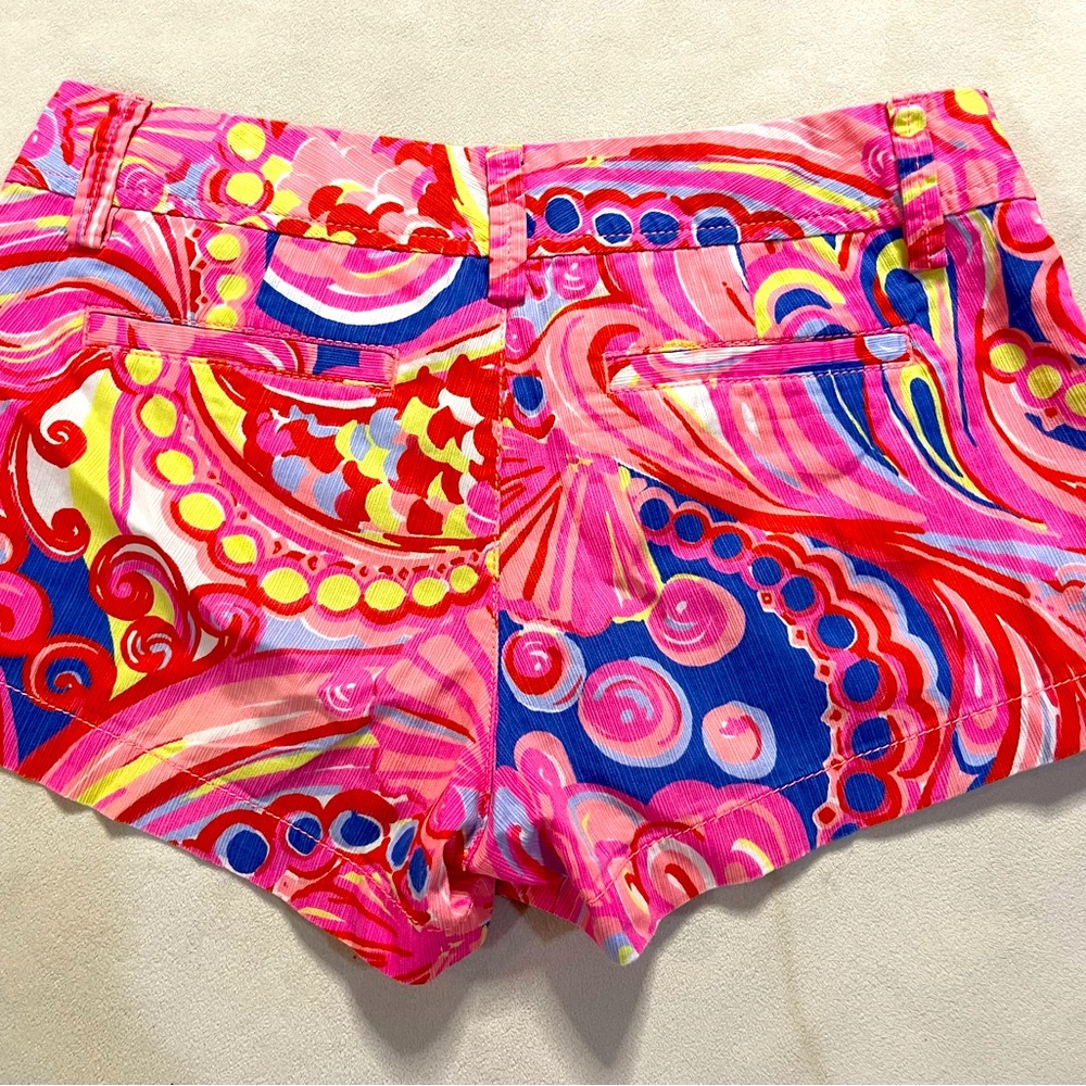 Lilly Pulitzer Shorts - Picture 2 of 8